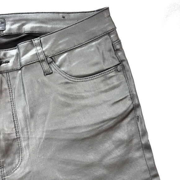 Kut From The Kloth Retro Black Shiny Matte Highrise Flare Faux Leather Pant (12) - Picture 6 of 16